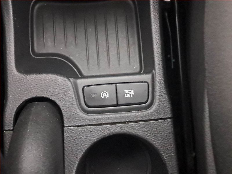 Ford KA PLUS (2018) 1.2 Ti-VCT, Vyhř. sedaček - fotka 18 z 18