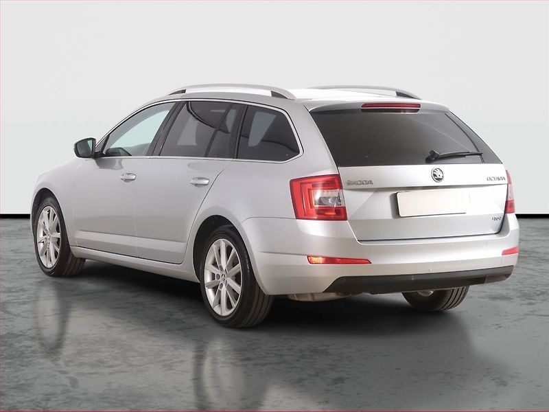 Škoda Octavia (2016) 1.6 TDI, 4X4, Serv.kniha - fotka 4 z 19