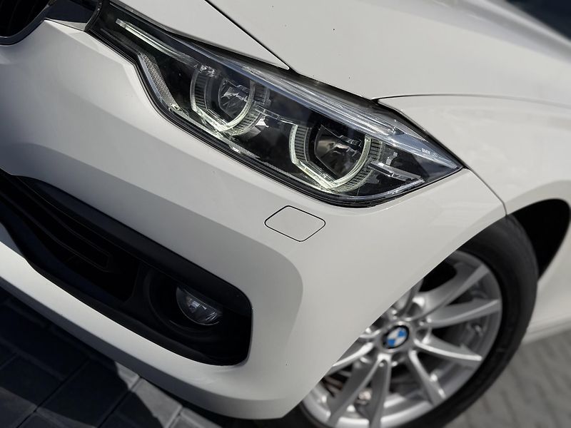 BMW Řada 3 (2018) 318i 100 kw / automat - fotka 9 z 17