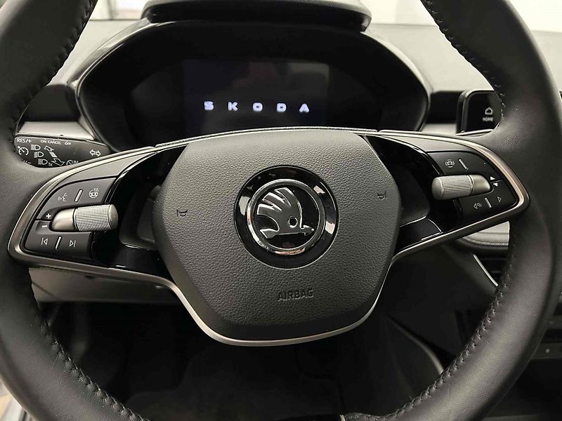 Škoda Fabia 1.0 TSI Top selection - fotka 13 z 28