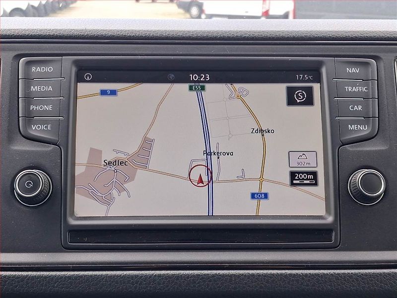 Volkswagen Crafter (2018) 2.0 TDI, Valník, 19m3, 1.0t - fotka 10 z 13