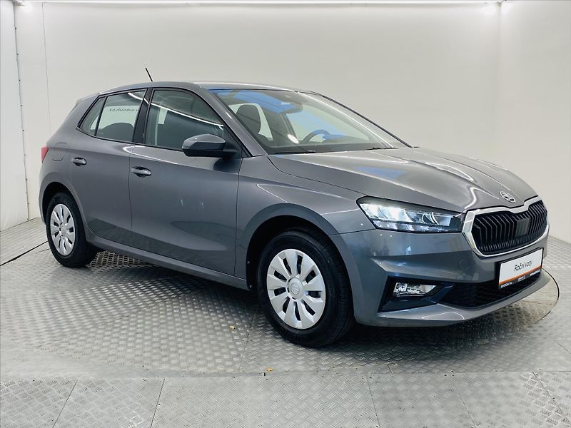 Škoda Fabia 1,0 MPI 59kW Selection - fotka 19 z 22