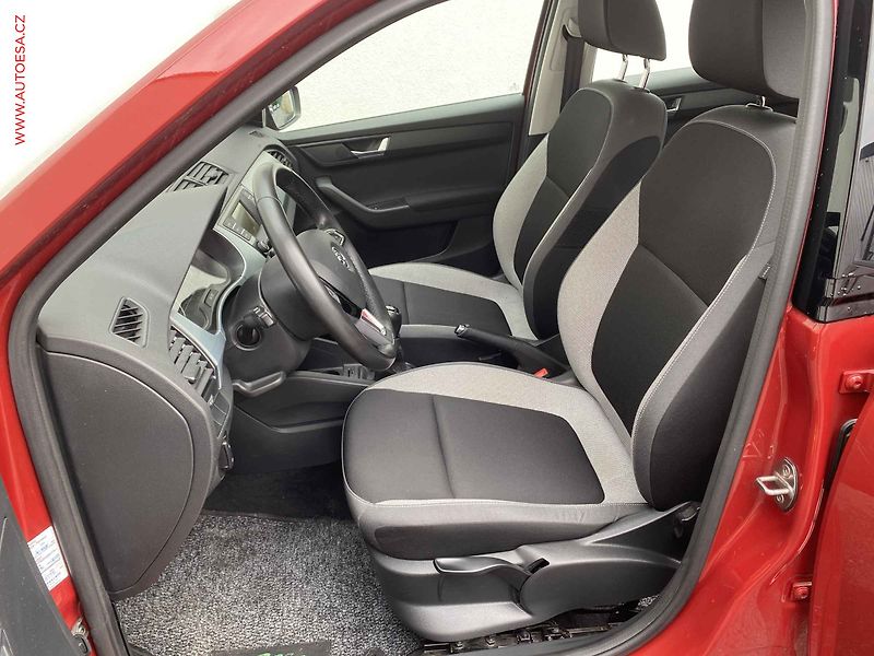 Škoda Fabia (2016) 1.2 TSi, Ambition, +kola - fotka 9 z 17