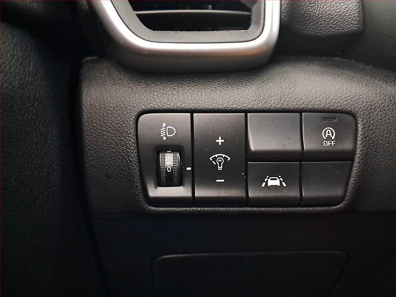 Kia Sportage (2021) 1.6 T-GDI - fotka 20 z 21