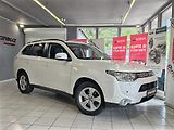 Mitsubishi Outlander 2.2 DI-D 110kW A/T, 7MÍST, 4x4 - náhled 26
