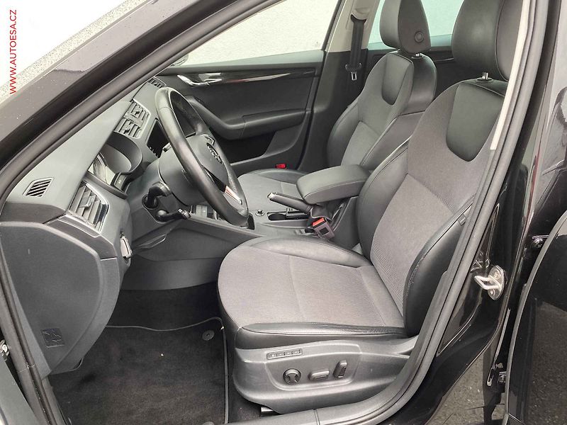 Škoda Octavia (2020) 1.6 TDi, Style, LED, navi - fotka 9 z 18
