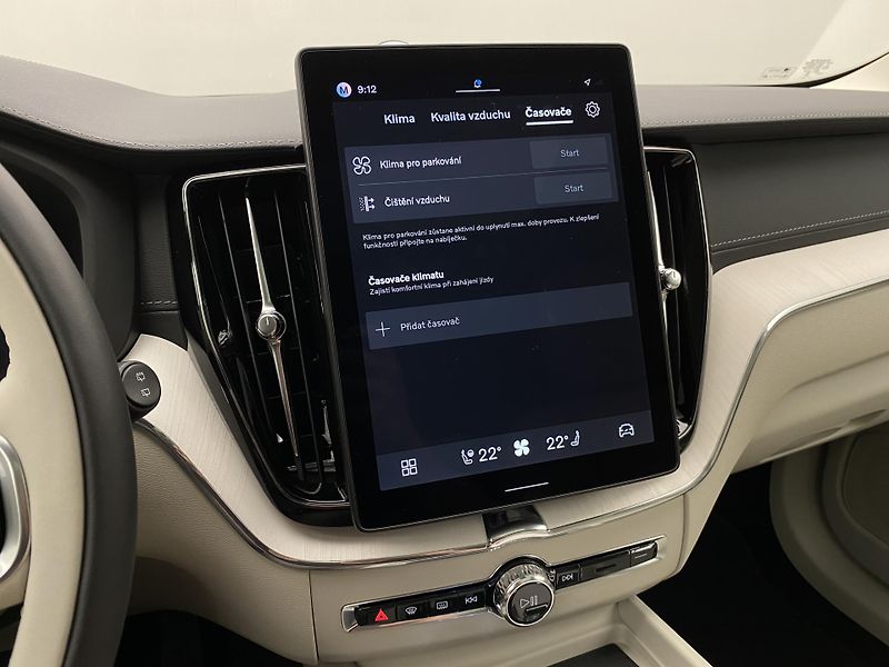 Volvo XC60 T8 AWD RECHARGE DARK ULTRA CZ - fotka 43 z 64