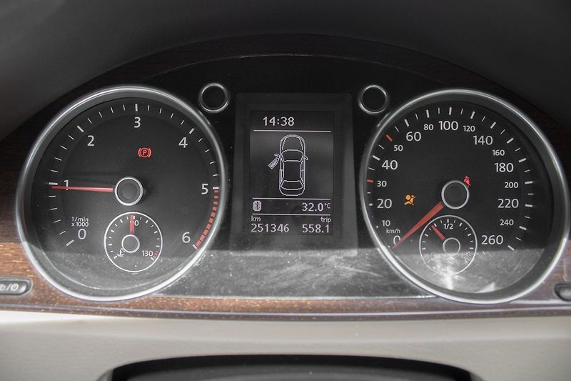 Volkswagen Passat - fotka 16 z 27