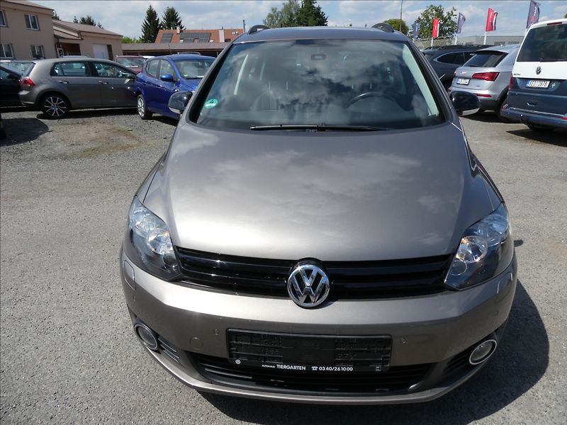 Volkswagen Golf Plus 1,2 TSi 77kW Match, auto klima - fotka 4 z 51