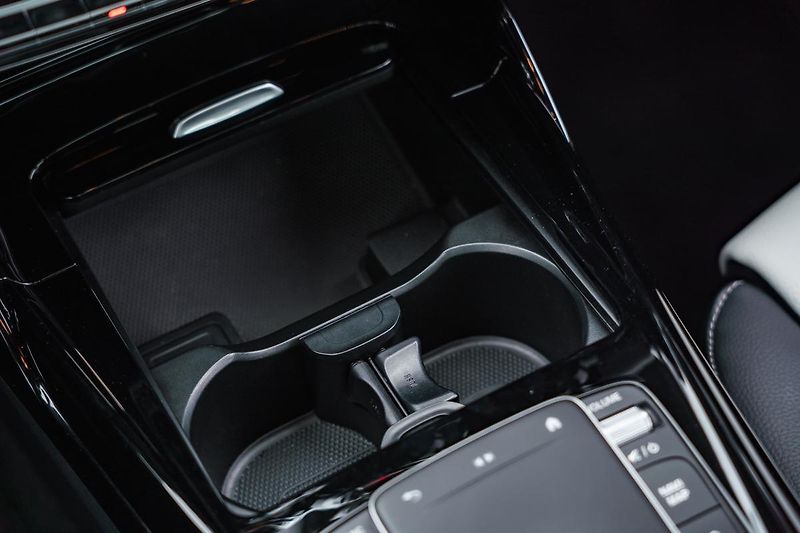 Mercedes-Benz CLA (2022) AMG CLA 45 s 4Matic+ - fotka 33 z 121