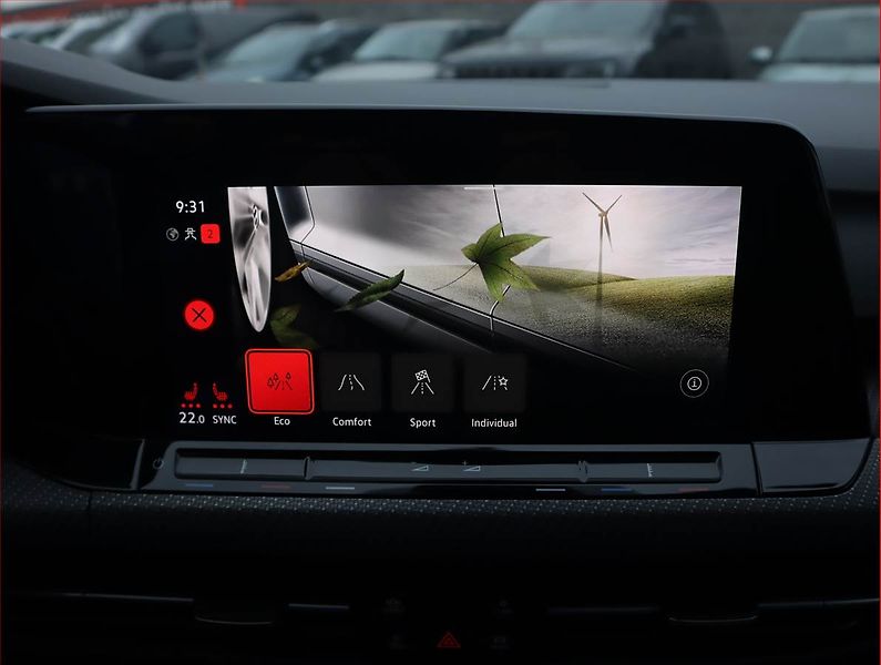 Volkswagen Golf (2021) R-Line 2.0 TDI, Automat, Kůže - fotka 18 z 25