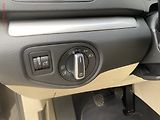 Volkswagen Sharan (2014) 2.0 TDi 4x4, Highline, bixen - náhled 16