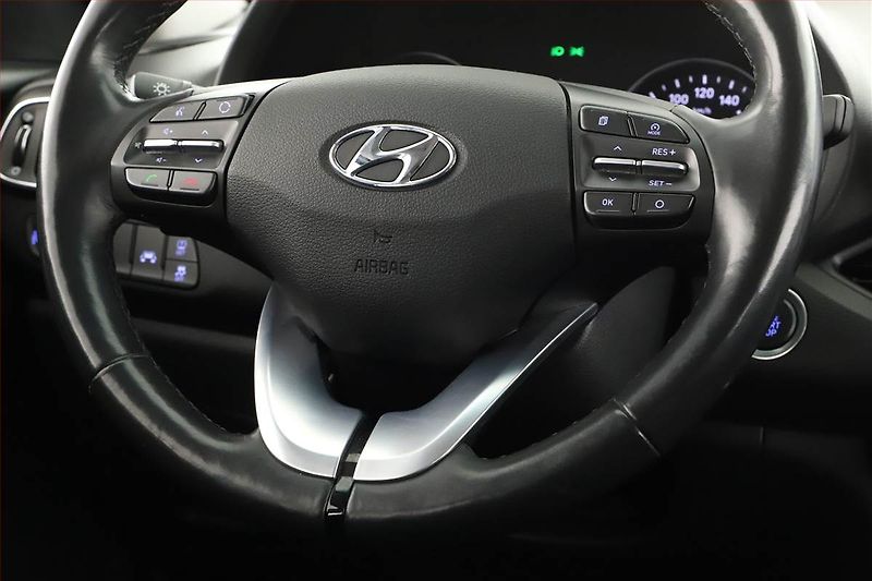 Hyundai i30 (2020) 1.6 CRDi, Automat, Navi - fotka 18 z 20