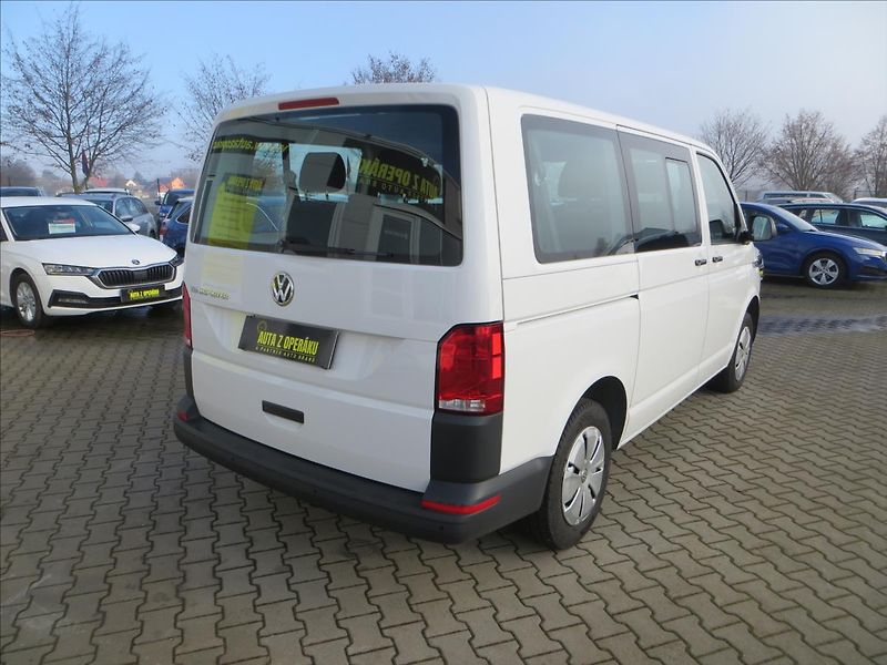 Volkswagen Transporter 2,0 TDI 110kW DSG7 - 9míst ČR - fotka 8 z 19
