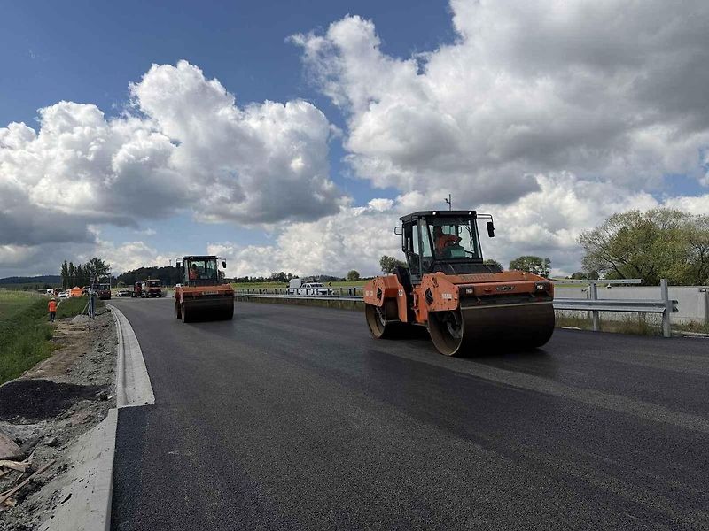 Řidiči se už na konci července projedou po nové části D3.