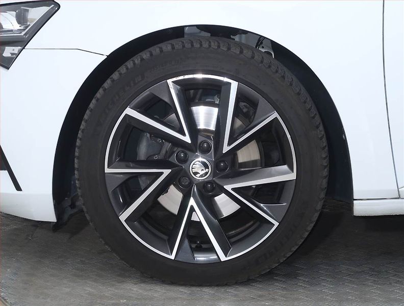 Škoda Superb (2021) Sportline 2.0 TDI - fotka 15 z 20