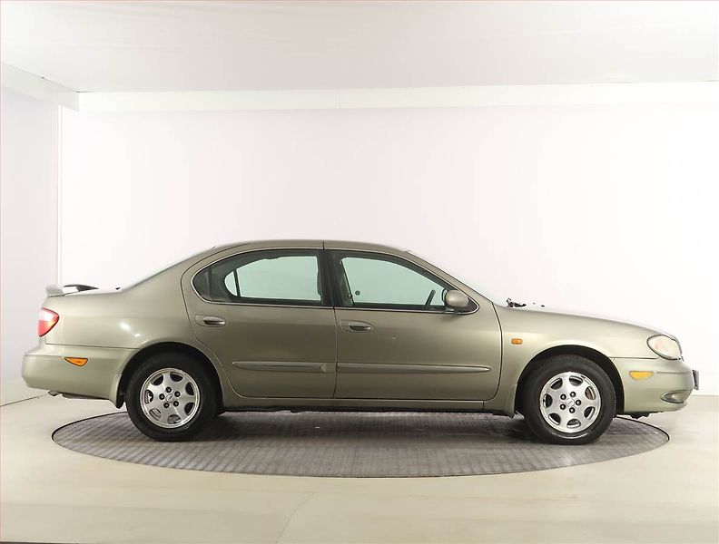 Nissan Maxima (2001) 2.0, Serv.kniha, nová STK - fotka 6 z 16