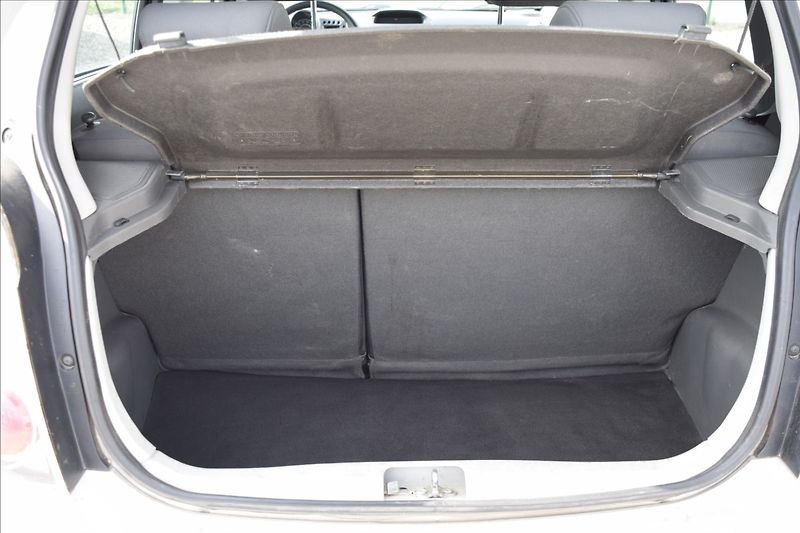 Chevrolet Spark 1,0 1.0I 50KW PO SERVISE - fotka 13 z 35