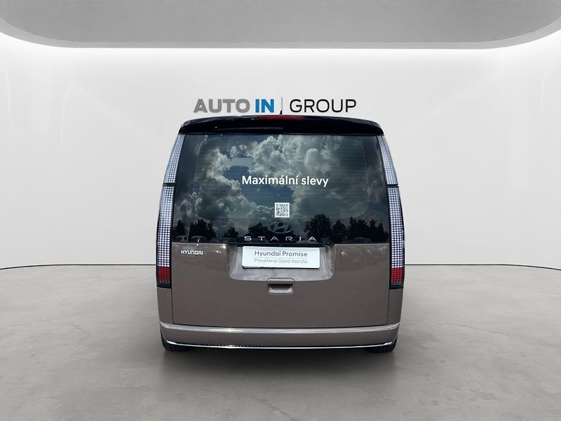 Hyundai Staria (2025) LUXURY 1.6 117kW, HEV, ČR, 1.m - fotka 6 z 30