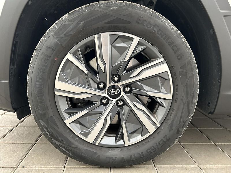 Hyundai Tucson 1.6 T-GDI SMART - fotka 9 z 37