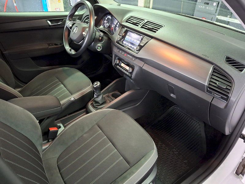 Škoda Fabia (2021) Combi Style 1,0TSi 70kW - fotka 31 z 31
