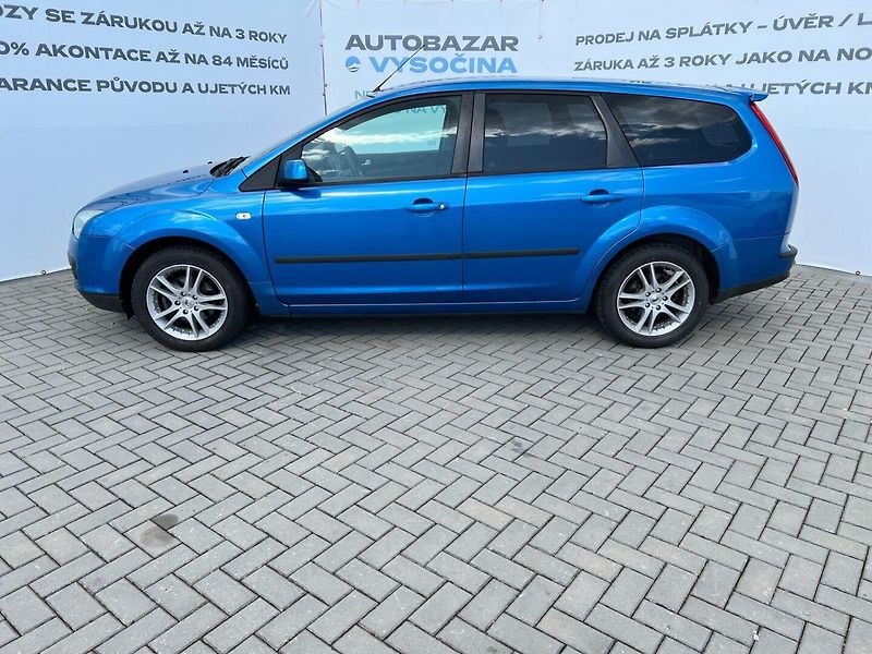 Ford Focus (2008) Kombi 1.8i - fotka 7 z 23