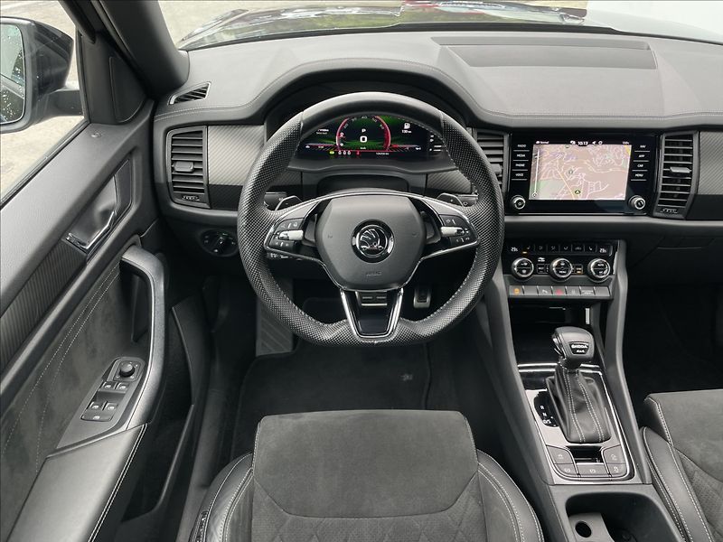 Škoda Kodiaq 2,0 TSI 4x4 DSG Sportline ACC - fotka 7 z 24