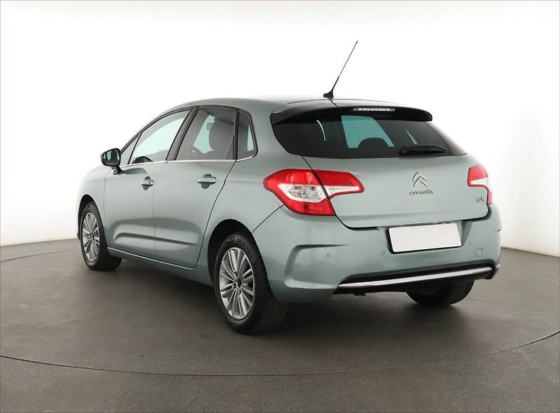Citroën C4 (2013) 1.6 HDi, ČR,1.maj, po STK - fotka 4 z 12