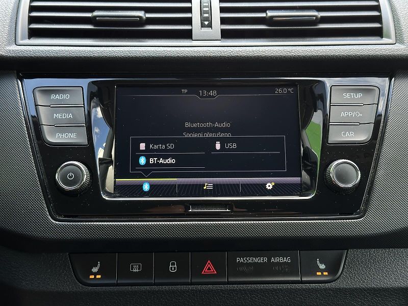 Škoda Fabia 1.0TSi Ambition TOP 95PS Clima - fotka 21 z 34
