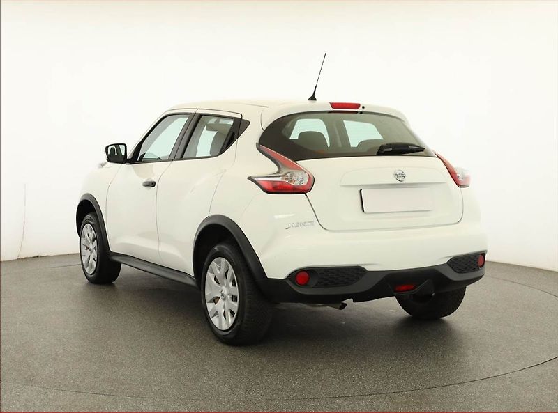 Nissan Juke (2015) 1.6 i, ČR,1.maj, Serv.kniha - fotka 4 z 12