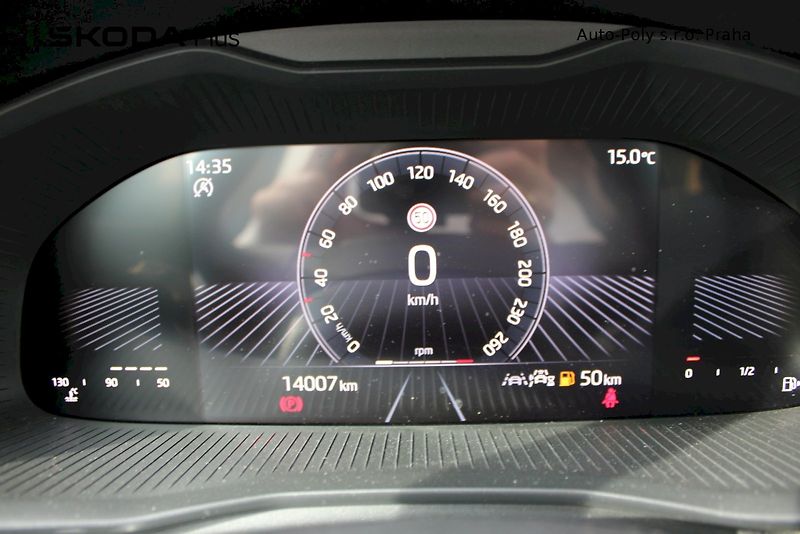 Škoda Scala (2024) 1.0 TSI 85 kW Selection - fotka 14 z 25