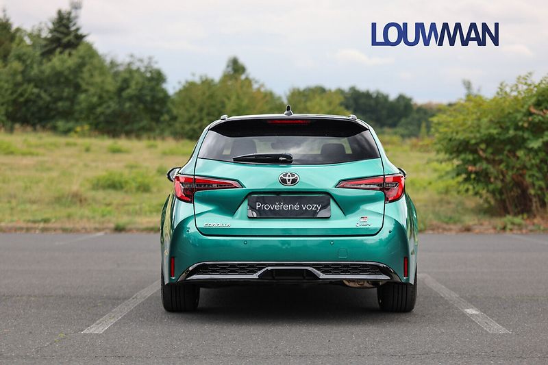 Toyota Corolla 2.0L HEV CVT GR SPORT - fotka 25 z 26