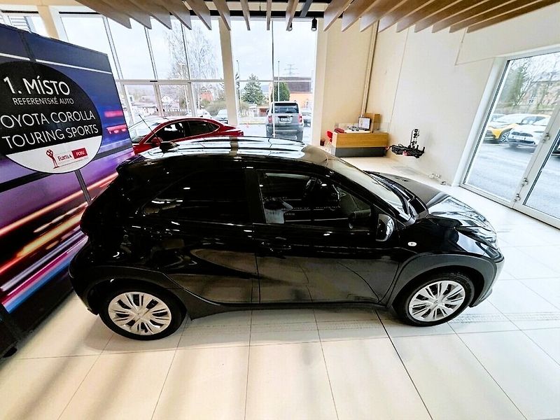 Toyota Aygo 1,5   X Active 2026 - fotka 7 z 8