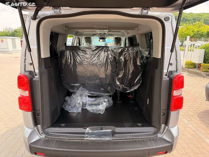 Fiat Scudo (2026) Ulysse Icon 2.2 180k 8AT L3 - - fotka 20 z 21