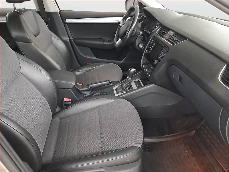 Škoda Octavia (2015) Style Plus 2.0 TDI, Automat - fotka 9 z 21