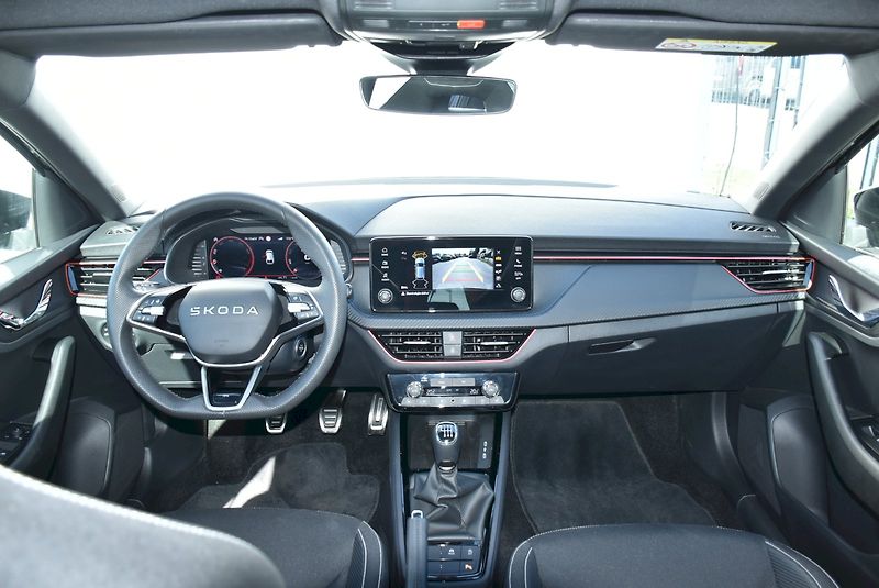 Škoda Scala (2025) Monte Carlo 1.0 TSI 85kW - fotka 5 z 32