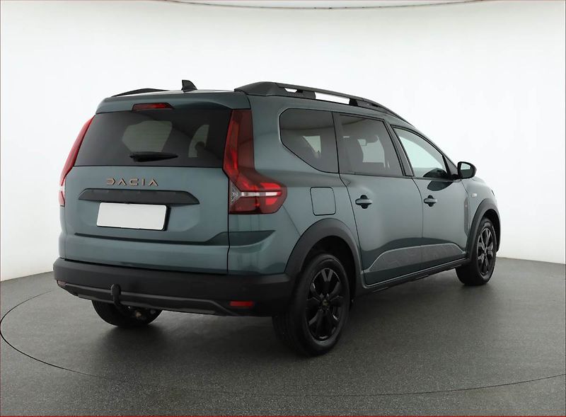 Dacia Jogger (2024) 1.0 TCe, LPG, ČR,1.maj - fotka 5 z 18
