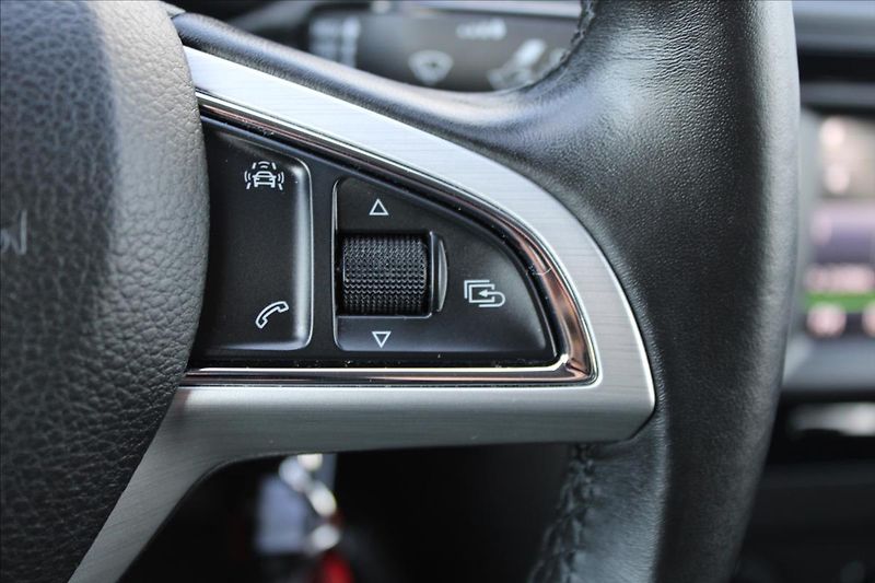 Škoda Rapid 1,4 TDI  NOVÉ V ČR - fotka 17 z 24
