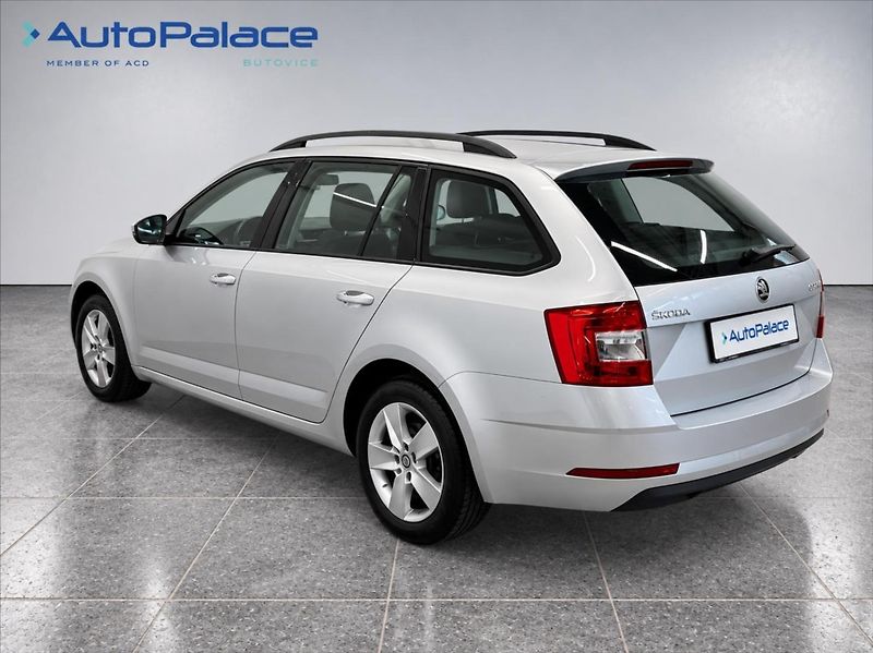 Škoda Octavia 1,6 TDI 85 KW, AMBITION - fotka 3 z 13