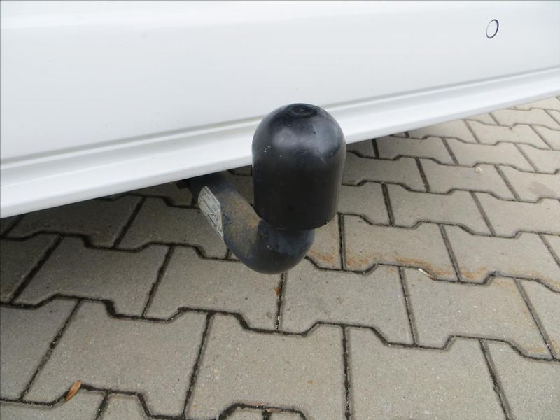 Opel Combo 1,5 CDTI 96kW Life Edit Plus - fotka 8 z 22