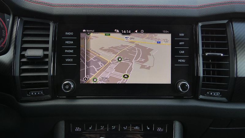 Škoda Kodiaq 2.0 TSI 180 kW RS Challenge 4x - fotka 15 z 25