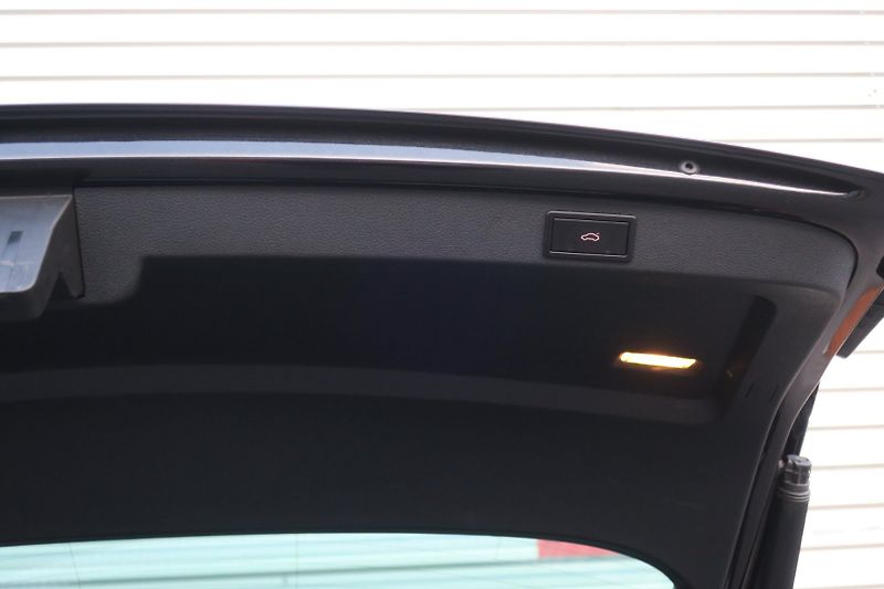 Škoda Superb (2017) 2.0 TDI 140kW 4x4 L&K DSG - fotka 47 z 50