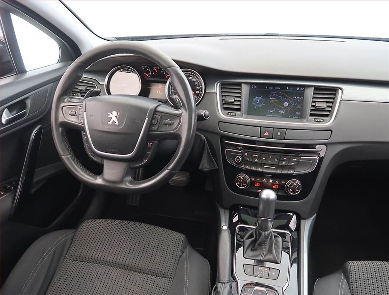 Peugeot 508 (2012) 2.0 HDi, Automat, po STK - fotka 7 z 21