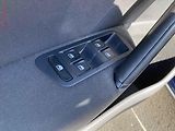 Volkswagen Golf (2016) 1.2 TSi, Trendline, bixen - náhled 13