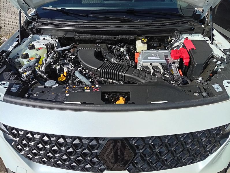 Renault Austral (2026) esprit ALPINE full hybrid 200 - fotka 27 z 28