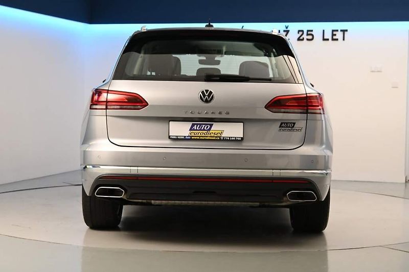 Volkswagen Touareg (2022) 3.0 4Motion LED ACC Vzduch Taž - fotka 6 z 34