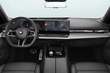 BMW Řada 5 540d xDrive Touring - náhled 3