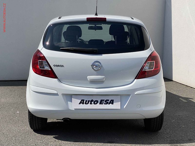 Opel Corsa (2014) 1.4i 16v, ČR, AC, el. výbava - fotka 5 z 17