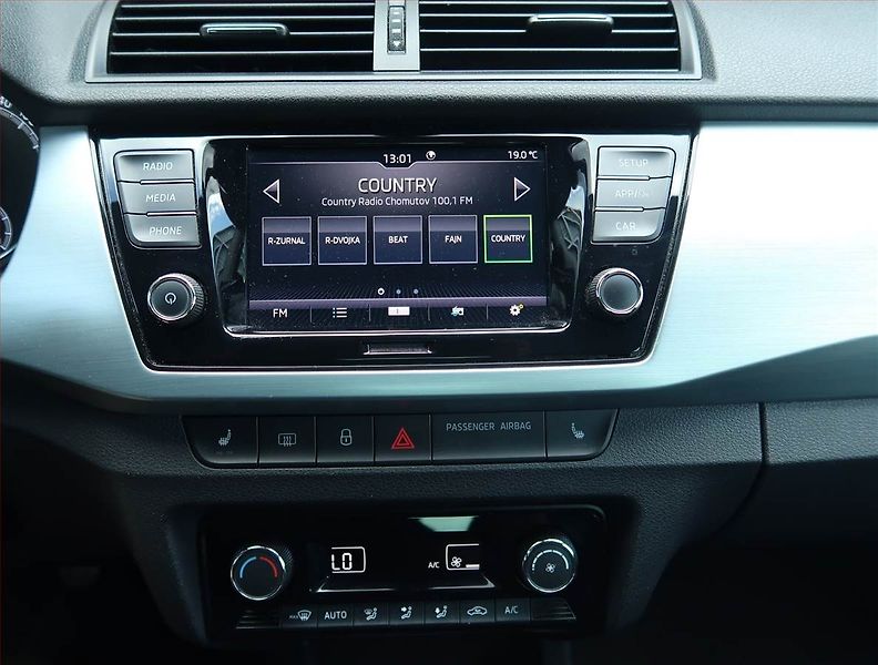 Škoda Fabia (2023) Ambition 1.0 TSI, Serv.kniha - fotka 12 z 15