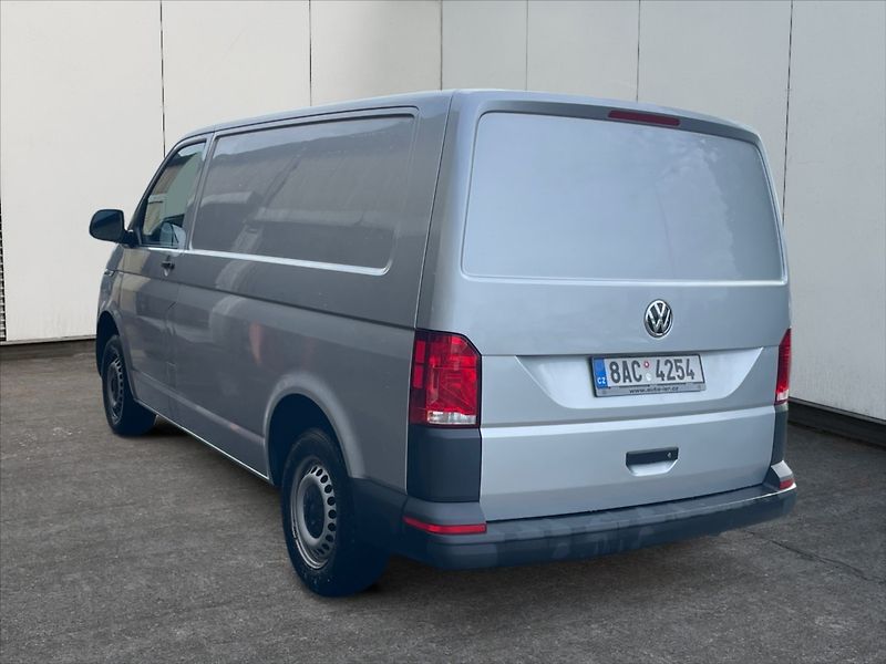 Volkswagen Transporter 2,0 TDI 81 - fotka 4 z 11